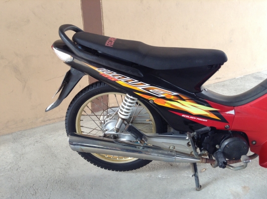 ขาย!!!เวฟ100 ปี47 รถเครื่องดีคับ ทะเบียนครบ ภาษีไม่หมด