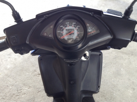 ขาย!!!ฮอนด้าคลิ๊ก ปี51 รถเครื่องดีคับ ทะเบียนครบ ภาษีไม่หมด