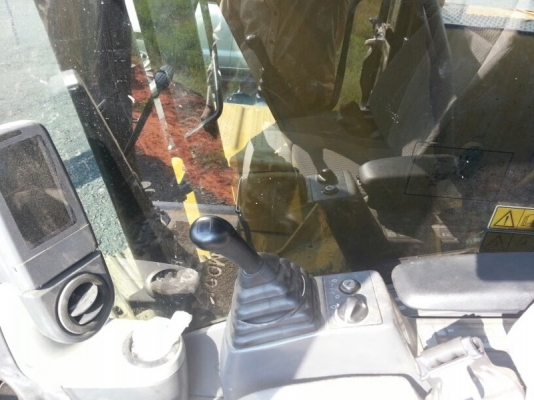 รถแบคโฮ CAT 312D   ( รถทำงาน 2,9xx  ซม. )  สนใจติดต่อ 081 - 6079515