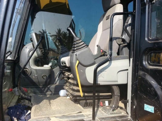 รถแบคโฮ CAT 312D   ( รถทำงาน 2,9xx  ซม. )  สนใจติดต่อ 081 - 6079515