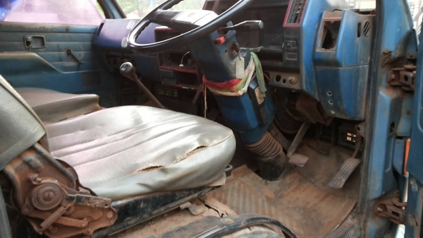 **410,000 บ.ต่อรอง**ขาย6ล้อบรรทุก ISUZU 115 NPR59L ประกอบ ปี48 เครื่องเดิมเกียร์มีสโลวปลายเกียร์ เครื่อง4BD1 115แรง เครื่องดี แน่น แรง ช่วงล่างFหน้า-หลัง คัสซีดี เสริมเหล็กบน กระบะพื้นไม้คอกเหล็ก4.30ม. สภาพดี หัวเก๋งเดิม มีผุ ฝั่งคนขับ ต้องเก็บ คอนโซลดีเก