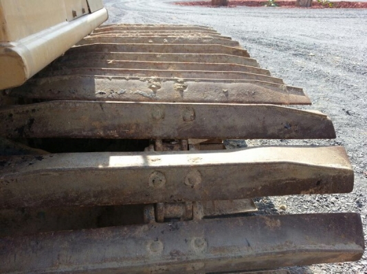 รถ เทคเตอร์ CAT D3C LGP. สนใจติดต่อ 081 - 6079515 รถ เทคเตอร์ CAT D3C LGP. สนใจติดต่อ 081 - 6079515