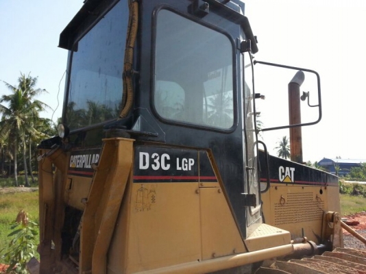 รถ เทคเตอร์ CAT D3C LGP. สนใจติดต่อ 081 - 6079515 รถ เทคเตอร์ CAT D3C LGP. สนใจติดต่อ 081 - 6079515