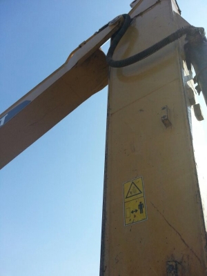 รถแบตโฮ CAT  ( รถทำงาน  3,4xx  ซม. )  สนใจติดต่อ 081 - 6079515