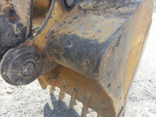 รถแบตโฮ CAT  ( รถทำงาน  3,4xx  ซม. )  สนใจติดต่อ 081 - 6079515