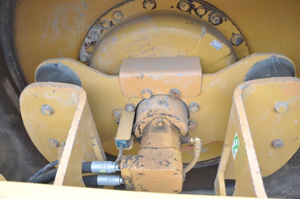 CATERPILLAR CS 563E  S/N 00288