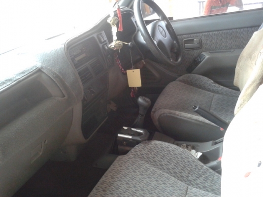 รถกระบะอีซูสุ 2.5 สภาพรถสวย ผู้หญิงขับ เล่มพร้อมโอน สอบถาม พงศกร 088 3970475 รถกระบะอีซูสุ 2.5 สภาพรถสวย ผู้หญิงขับ เล่มพร้อมโอน สอบถาม พงศกร 088 3970475