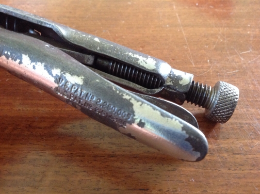 ขายคีมล็อค PETERSON VISE GRIP 10 CR ตี 2 แถว ขี้เหร่ แต่ยังใช้งานได้ ขายคีมล็อค PETERSON VISE GRIP 10 CR ตี 2 แถว ขี้เหร่ แต่ยังใช้งานได้