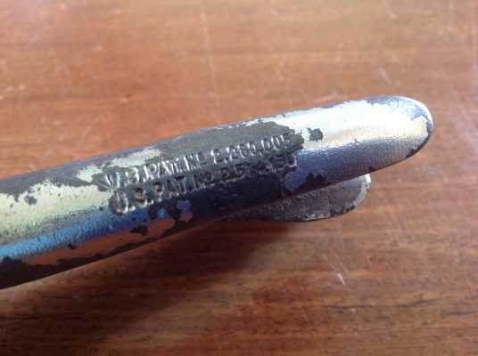 ขายคีมล็อค PETERSON VISE GRIP 10 CR ตี 2 แถว ขี้เหร่ แต่ยังใช้งานได้