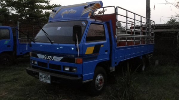 **430,000 บ.ต่อรอง**ขาย6ล้อช่วงยาว ISUZU 115 NPR59P ประกอบ ปี39 เครื่อง 4BD1 115HP แห้งดี แรง ไม่เยิ้ม ช่วงล่าง คานหน้า6น็อต เฟืองท้ายF คัสซีดี ไม่ปะไม่ดาม ไม่บวม กระบะพื้นไม้คอกเหล็ก 5.0ม. สภาพสวย พื้นดี ข้างดีไม่ผุ คอกเหล็กแป็ป แข็งแรง หัวเก๋งสวย ภายในส **430,000 บ.ต่อรอง**ขาย6ล้อช่วงยาว ISUZU 115 NPR59P ประกอบ ปี39 เครื่อง 4BD1 115HP แห้งดี แรง ไม่เยิ้ม ช่วงล่าง คานหน้า6น็อต เฟืองท้ายF คัสซีดี ไม่ปะไม่ดาม ไม่บวม กระบะพื้นไม้คอกเหล็ก 5.0ม. สภาพสวย พื้นดี ข้างดีไม่ผุ คอกเหล็กแป็ป แข็งแรง หัวเก๋งสวย ภายในส