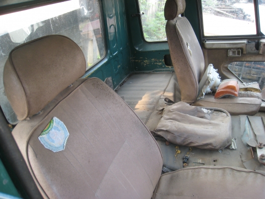 ขายหัวเก๋ง MITSUBISHI เฉินหลง 2 ใบปัด