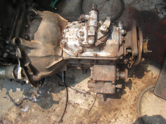 ขายเครื่องยนต์ MITSUBISHI 4D-31 พร้อมเกียร์