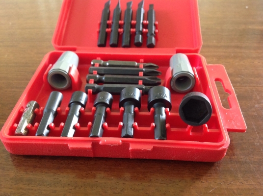 ขายหัวไขควง หัวน๊อต  ยกกล่อง