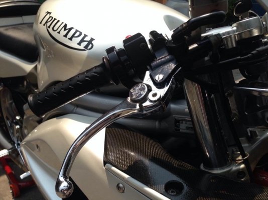 ต้ำพระราม2ขาย TRIUMPH DAYTONA 955Iปี04 สภาพสวยกริประบบไฟใช้ได้ครบ