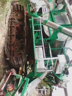 ขายรถเกี่ยวข้าวไทยเส็งยนต์ ขายรถเกี่ยวข้าวไทยเส็งยนต์