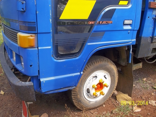 ขาย  6ล้อ อิซูสุ NPRประกอบ หัวเก่งยกได้ 4BBฝาขาว