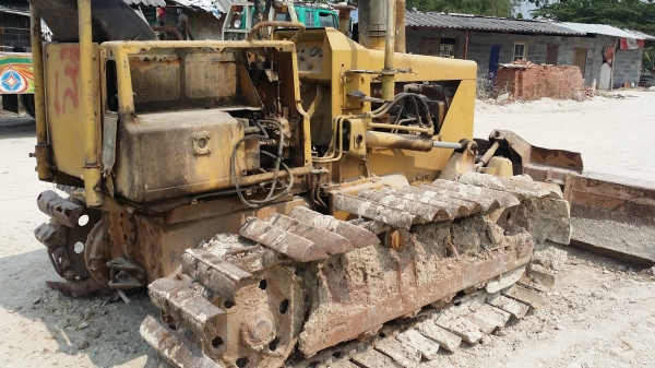 ขายด่วน KOMATSU D20-5 ขายตามสภาพ