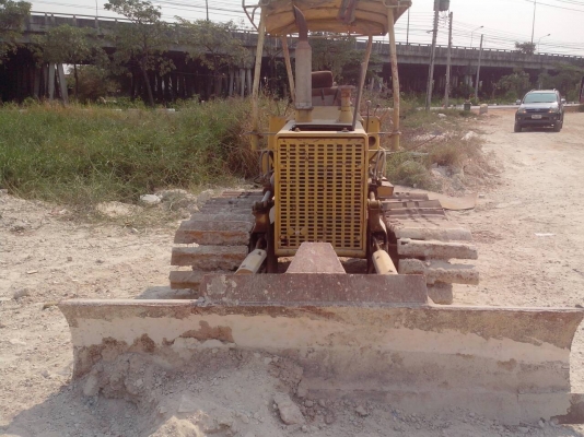 ขายด่วน KOMATSU D20-5 ขายตามสภาพ