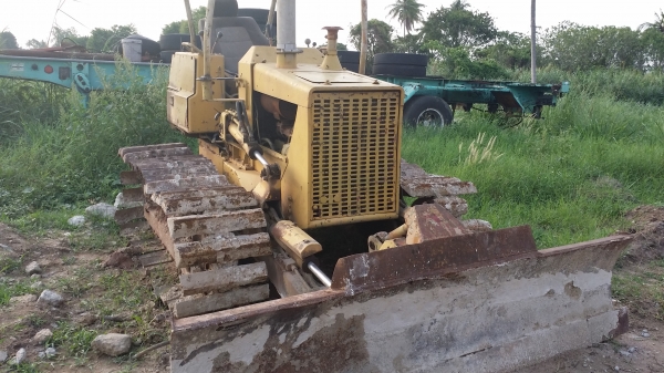 ขายด่วน KOMATSU D20-5 ขายตามสภาพ