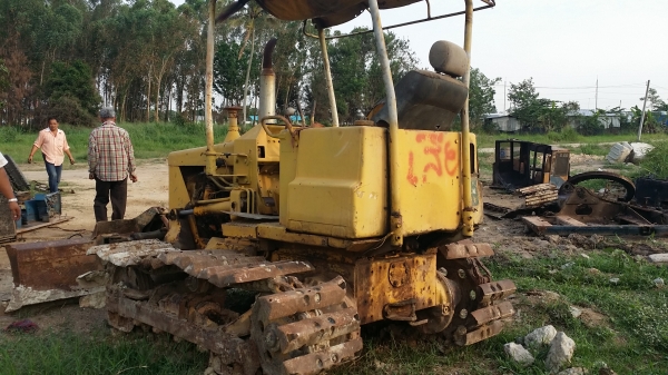 ขายด่วน KOMATSU D20-5 ขายตามสภาพ