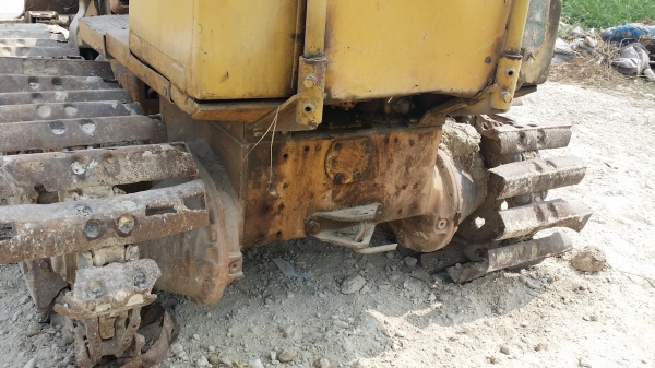 ขายด่วน KOMATSU D20-5 ขายตามสภาพ