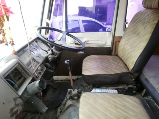 ขายรถHINOสิบล้อเพลาเดียว รหัสเลขแคซซี KT925  เลขเครื่อง HO7C  ทิฟฟี่เพาเวอร์ มีแอร์ ยางดี แคซซีสวย เอกสารทะเบียนพร้อมโอน