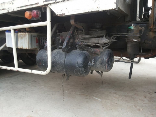 ขายรถHINOสิบล้อเพลาเดียว รหัสเลขแคซซี KT925  เลขเครื่อง HO7C  ทิฟฟี่เพาเวอร์ มีแอร์ ยางดี แคซซีสวย เอกสารทะเบียนพร้อมโอน