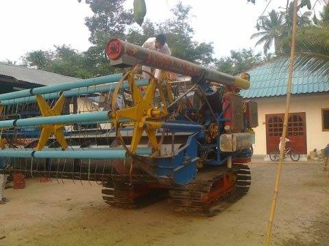 ***ขายแล้วครับขอบคุณ Truck2hand ขายแพ็คคู่ รถเกี่ยว+เทเลอร์ รถเกี่ยวอุ้ม วรพจน์การช่าง ปี2010 รถ4ปี ตัวเดินแบ็คโฮ200 อุ้มเลสปรับระดับ 2.5ตัน เครื่องISUZU 6HH1 200 เทอโบ ปั้มไดกิ้นแยก เบอร์ 23 เครื่องแน่นแรง ดี ปั้มดี ช่วงล่าง80\% โซ่หนา ใบแทรกดี รถทำงานปกต ***ขายแล้วครับขอบคุณ Truck2hand ขายแพ็คคู่ รถเกี่ยว+เทเลอร์ รถเกี่ยวอุ้ม วรพจน์การช่าง ปี2010 รถ4ปี ตัวเดินแบ็คโฮ200 อุ้มเลสปรับระดับ 2.5ตัน เครื่องISUZU 6HH1 200 เทอโบ ปั้มไดกิ้นแยก เบอร์ 23 เครื่องแน่นแรง ดี ปั้มดี ช่วงล่าง80\% โซ่หนา ใบแทรกดี รถทำงานปกต