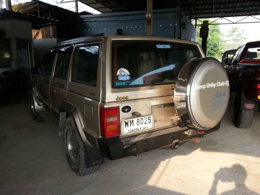 จีฟ เชอรากี