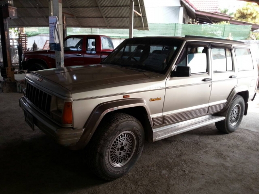 จีฟ เชอรากี