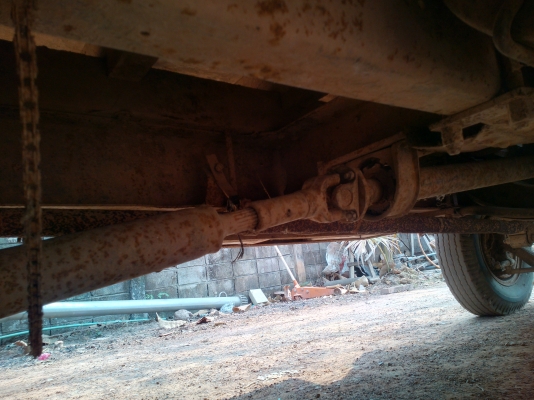 ขายรถ 6 ล้อ หน้ายาวหัวคลาสสิค เครื่องอีซูสุ100 แรง แน่นมากเกียร์ โตโยต้า ขายรถ 6 ล้อ หน้ายาวหัวคลาสสิค เครื่องอีซูสุ100 แรง แน่นมากเกียร์ โตโยต้า