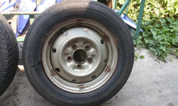ขาย ยางอะไหล ขอบ 14 5รู114   กับ6 รูครับ  2วง500