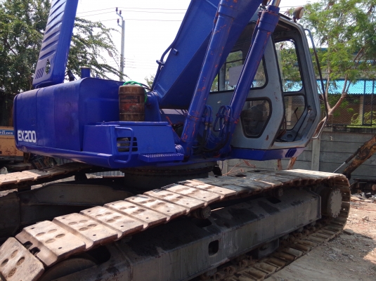 ขายรถแบคโฮ HITACHI: EX200-2(PC200) เครื่อง ISUZU 6สูบ ขายถูก ราคา 850,000 บาท