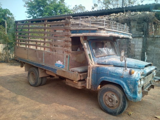 ขายรถ 6 ล้อ หน้ายาวหัวคลาสสิค เครื่องอีซูสุ100 แรง แน่นมากเกียร์ โตโยต้า ขายรถ 6 ล้อ หน้ายาวหัวคลาสสิค เครื่องอีซูสุ100 แรง แน่นมากเกียร์ โตโยต้า