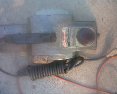 กบมากีตา  5  นิ้ว