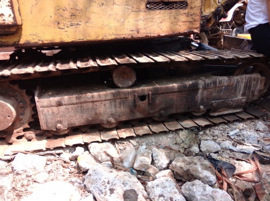 ขายรถแบคโฮ YANMAR B37 พร้อมหัวคีบไม้ คีบเหล็ก ราคา 265,000 บาท