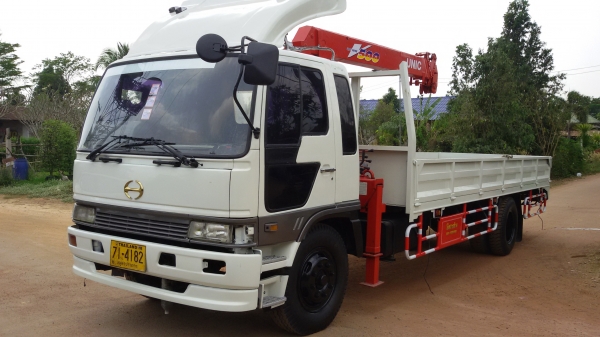 ขายรถบรรทุก 6 ล้อ ติดเครน 5 ตัน 4 ปอก ท้องV ขาไขว้ HINO FF3HPLA 195 สภาพพร้อมใช้งาน  K.อู๊ด 081-2995537
