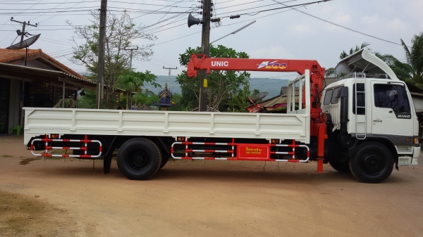 ขายรถบรรทุก 6 ล้อ ติดเครน 5 ตัน 4 ปอก ท้องV ขาไขว้ HINO FF3HPLA 195 สภาพพร้อมใช้งาน  K.อู๊ด 081-2995537