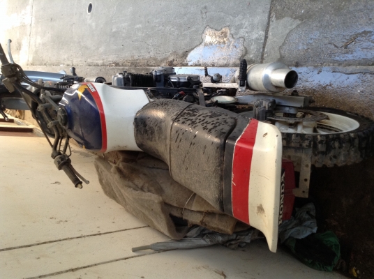 ธารนนทบุรี//ขาย honda 400 แต่งวิบากครับ มีทะเบียน