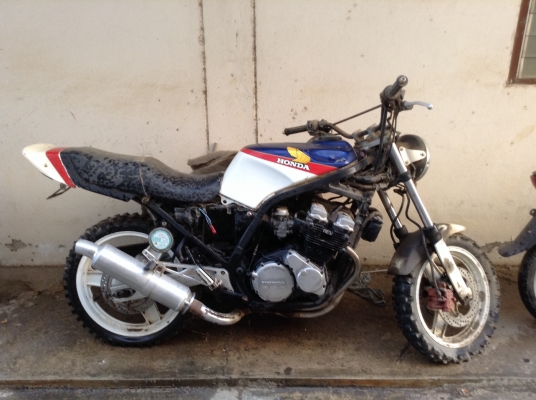 ธารนนทบุรี//ขาย honda 400 แต่งวิบากครับ มีทะเบียน