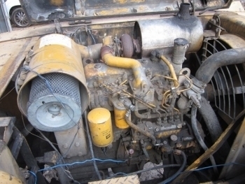 ขาย แบคโฮ KOMATSU PC 120-3 พร้อมหัวกระแทก หัวเจาะ ขนาดใหญ่ เครื่องยนต์ 4 สูบ ราคา 490,000 บาท