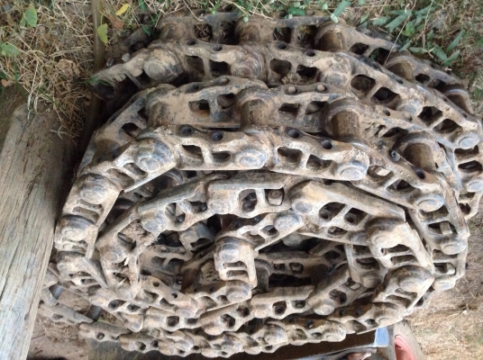 ขายโซ่ แบ็คโฮ PC 200