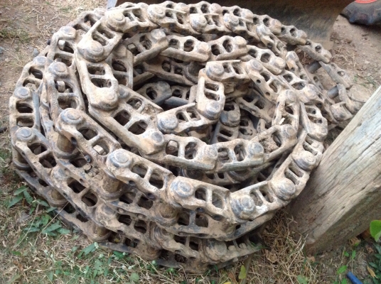 ขายโซ่ แบ็คโฮ PC 200