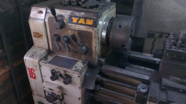 Sell> Lathe แท่นกลึงมือสอง Yam 3.5 ฟุต 3 เพลา มีเบลค รุ่น 550 G. เครื่องเงียบ หน้าแท่นสวย เจ้าของเดิมใช้ได้ไม่ถึงปีเลยครับ