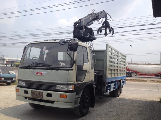 ขายรถกระบะเฮี๊ยบ  6 ล้อ HINO FF สิงห์ไฮเทค ยาว 6.5 เมตร สนใจติดต่อ 080-4477814 พีรพงษ์