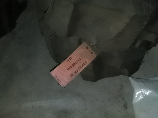 ขายเเท๊กยางของใหม่ขนาด300x80x52.5ราคา 38,000บาท