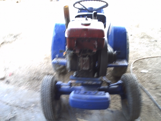 รถไถพร้อมใช้งาน พร้อมเครื่อง