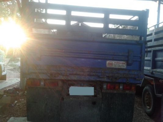 หกล้อดั้มอีซูสุ 130  แรงม้า  เสริมรั่วเหล็กข้าง  พร้อมใช้งาน  สอบถาม  พงศกร  088 3970475