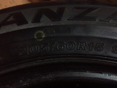 ยาง 4เพิ่งถอดจากแม้ก ยาง 4เพิ่งถอดจากแม้ก