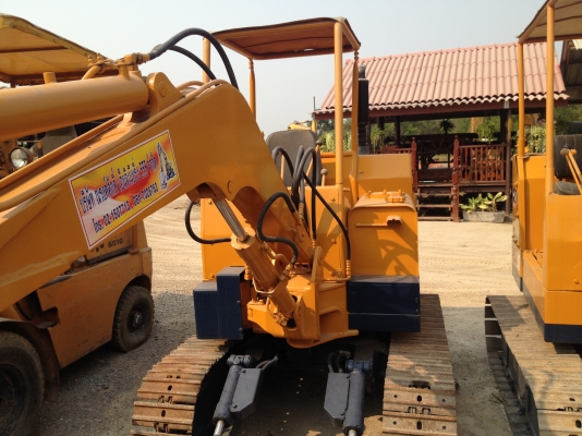 รถสวยสภาพดี KOMATSU PC 20 นำเข้าจากประเทศญี่ปุ่น
